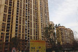 中建长清湖社区分体式阳台壁挂项目1047套